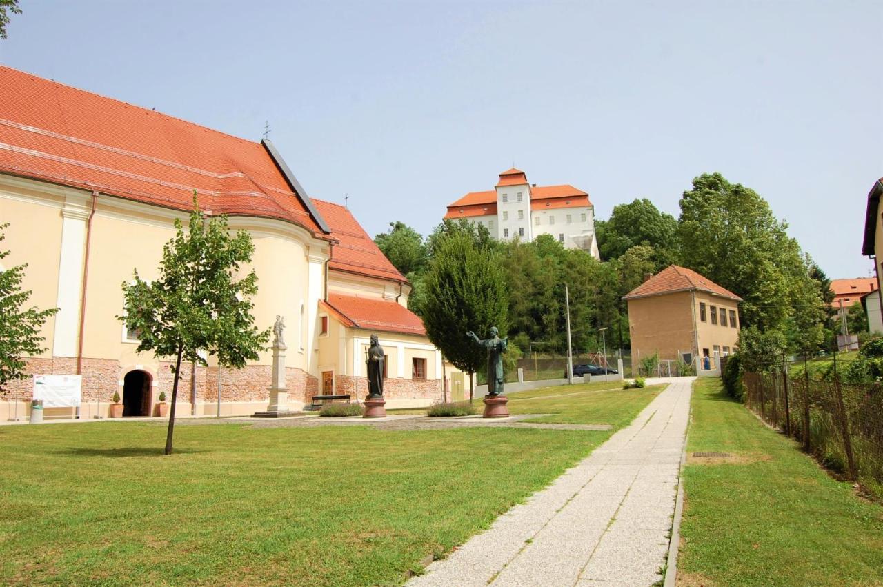 Fado Apartments Lendava Extérieur photo