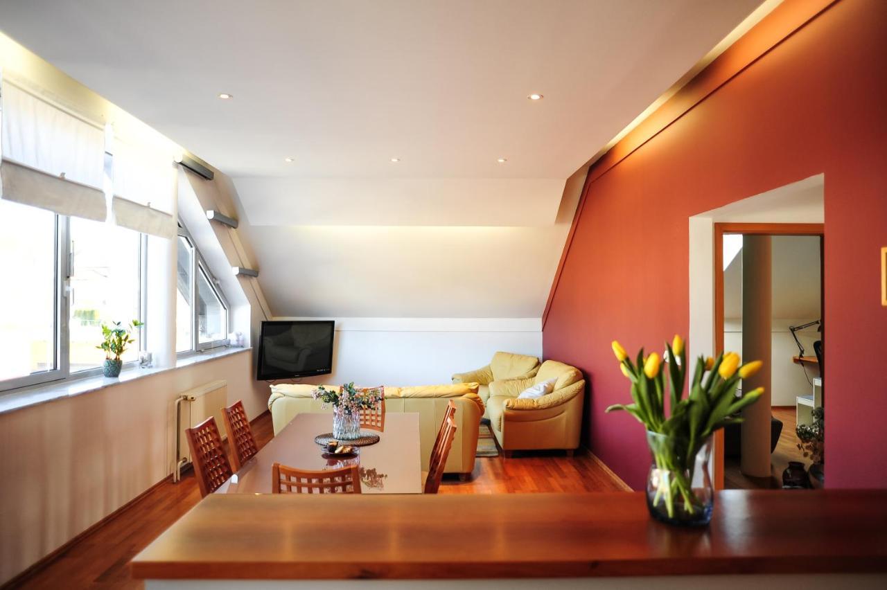 Fado Apartments Lendava Extérieur photo