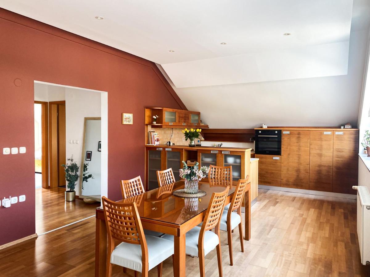Fado Apartments Lendava Extérieur photo